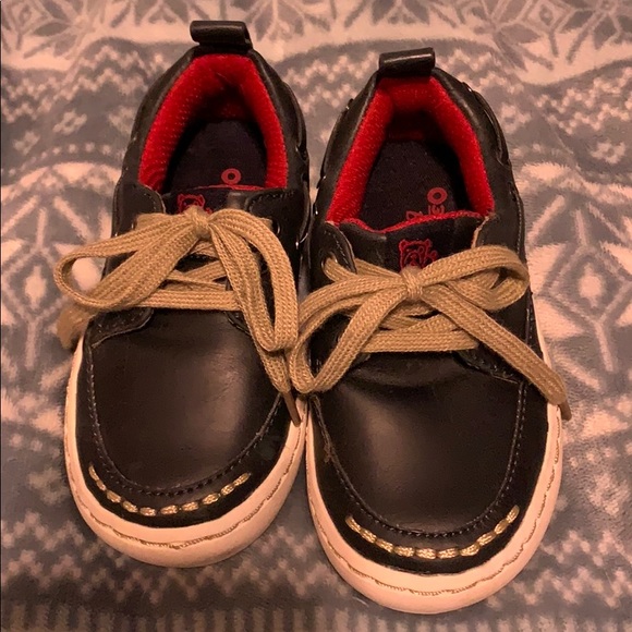 OshKosh B'gosh Other - 5 for $25 ❤️ OshKosh B’gosh boat shoes!!